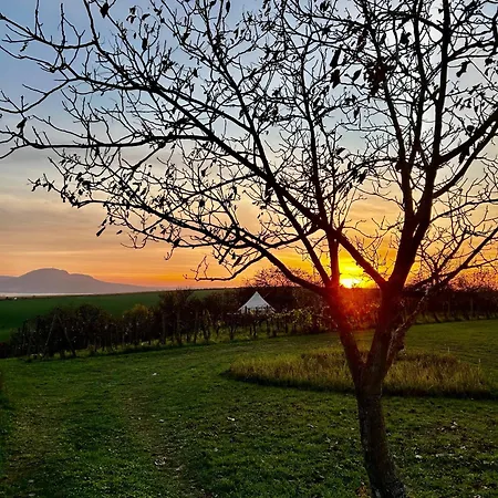 Luxusní stan Osada Na Hurce