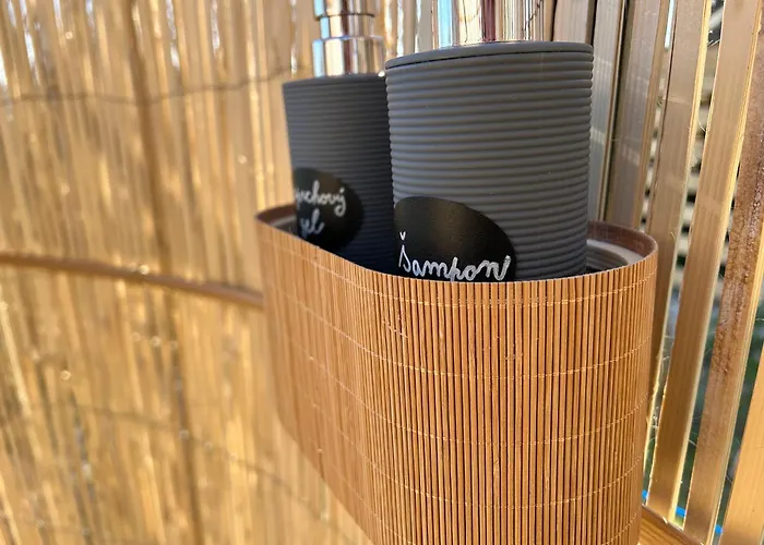 Osada Na Hurce Glamping *