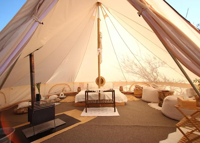 Osada Na Hurce Glamping *
